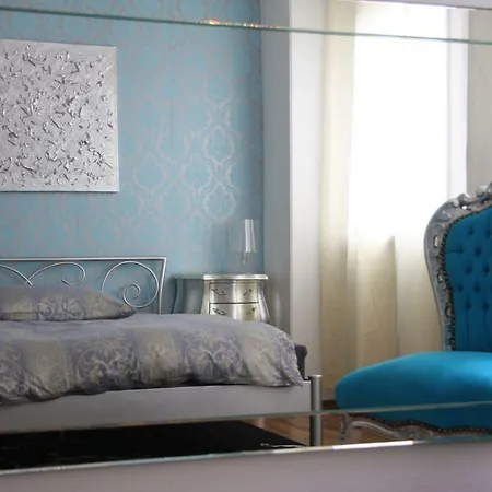 Проживание в семье Barock Blau In S-degerloch Штутгарт