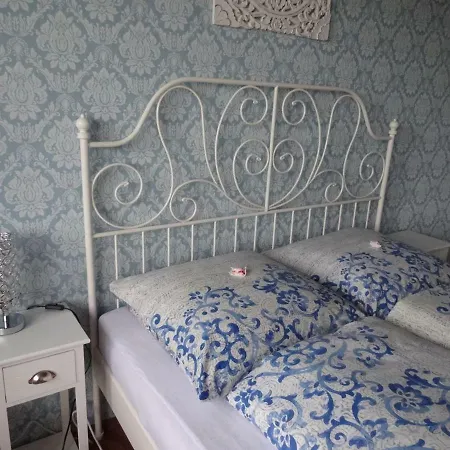 Barock Blau In S-degerloch Проживание в семье