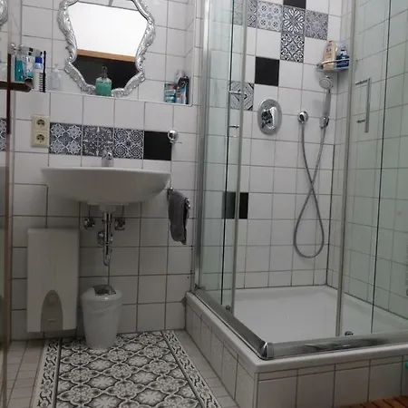 Проживание в семье Barock Blau In S-degerloch